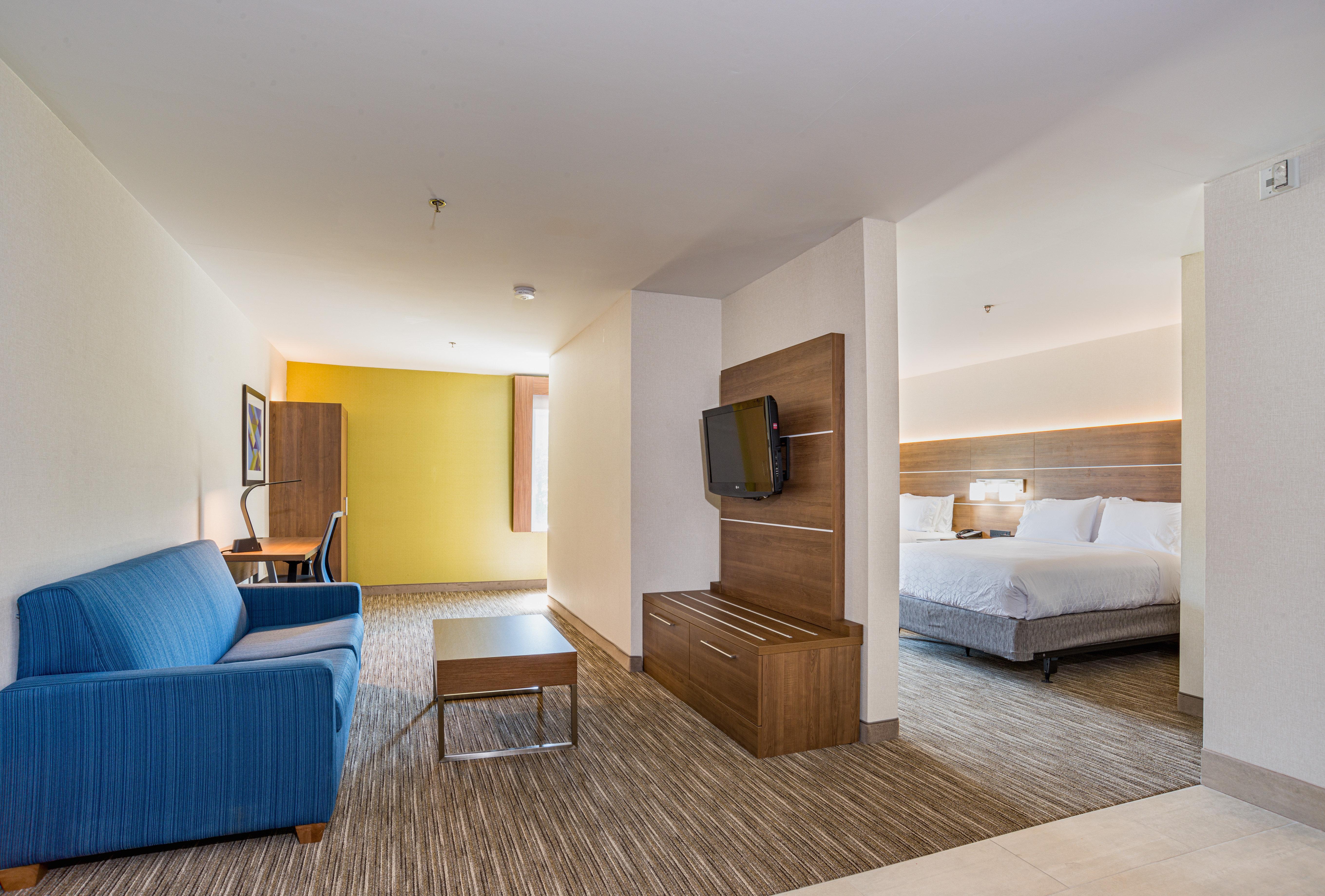 Holiday Inn Express Hotel & Suites Swansea By Ihg Dış mekan fotoğraf