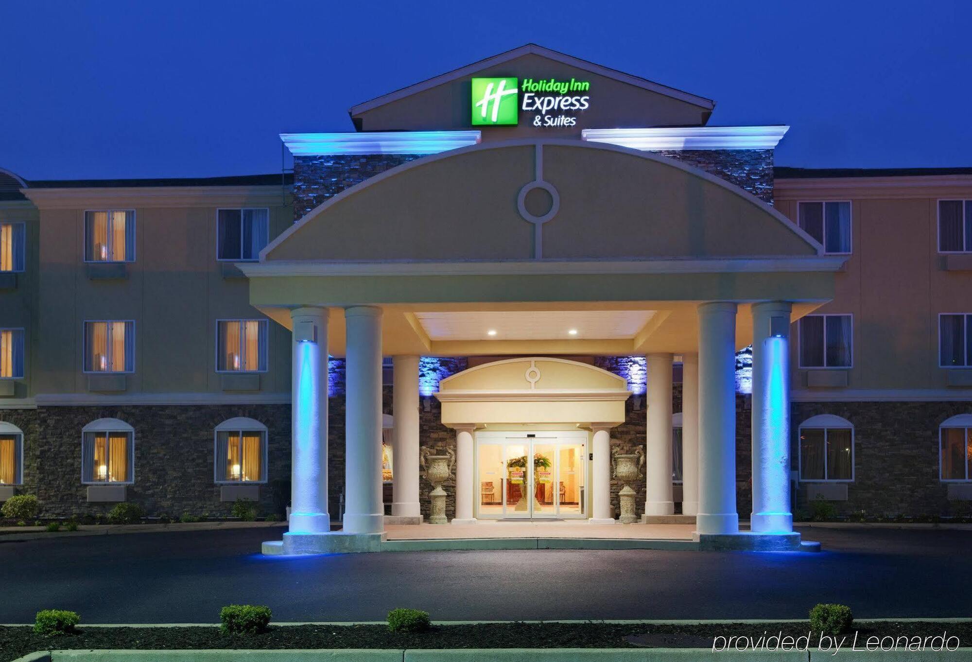 Holiday Inn Express Hotel & Suites Swansea By Ihg Dış mekan fotoğraf